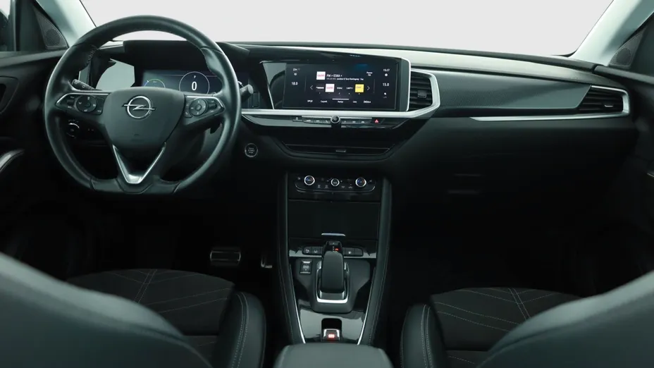Opel Grandland -