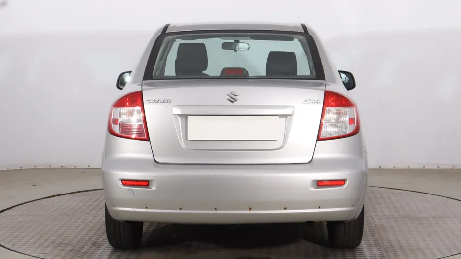 Suzuki SX4 -