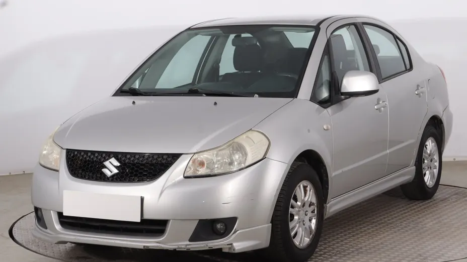 Suzuki SX4 -