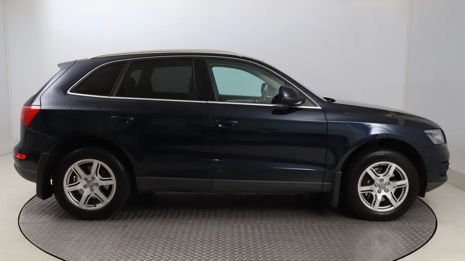 Audi Q5 -