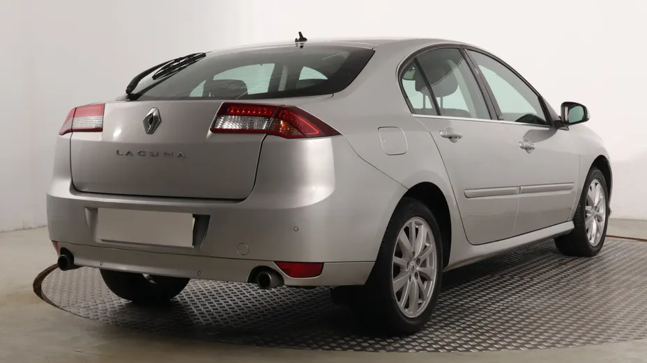 Renault Laguna -
