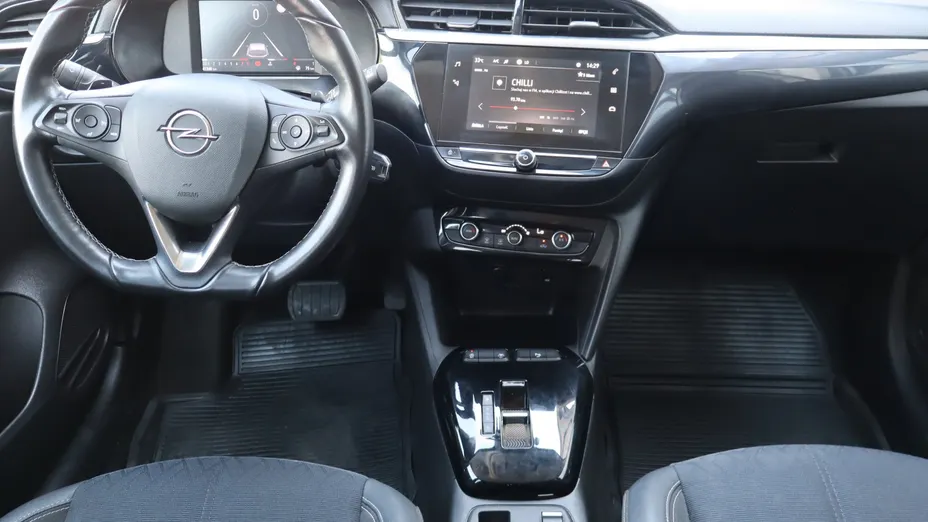 Opel Corsa -
