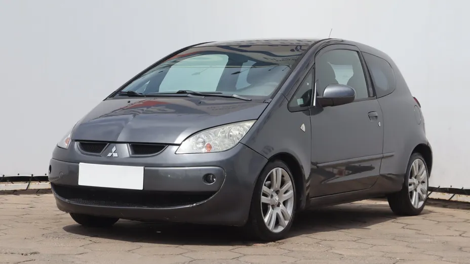 Mitsubishi Colt -