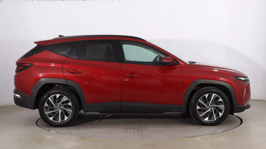Hyundai Tucson -