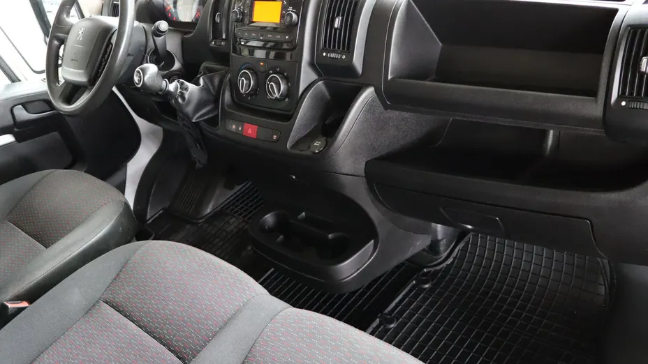 Peugeot Boxer -