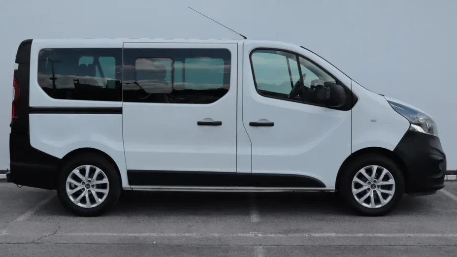 Opel Vivaro -