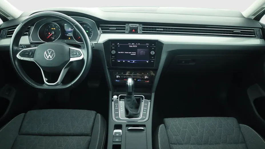 VW Passat -