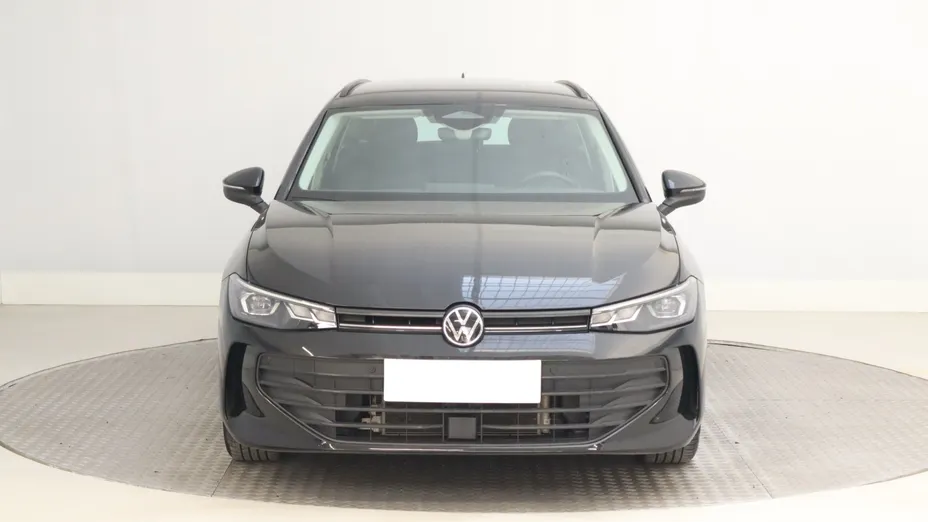 VW Passat -