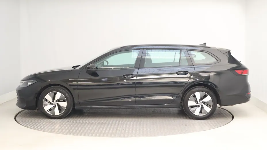 VW Passat -