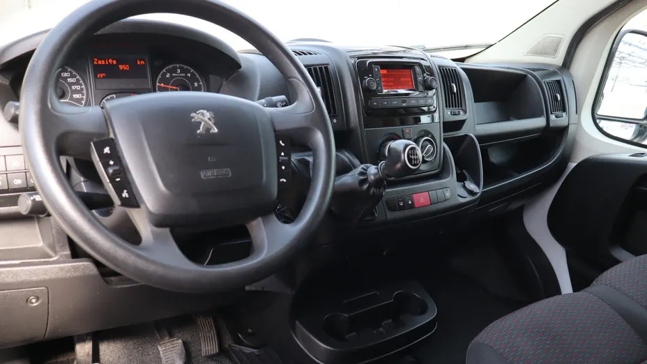 Peugeot Boxer -