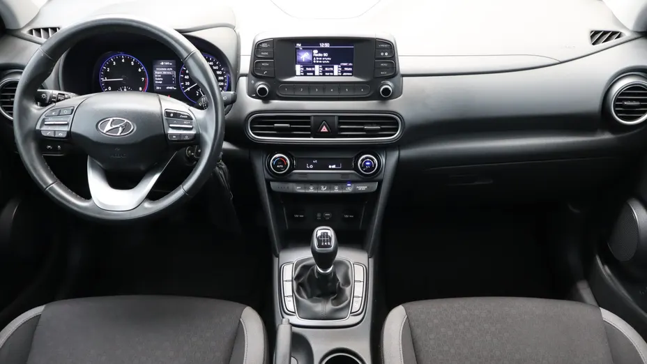 Hyundai Kona -