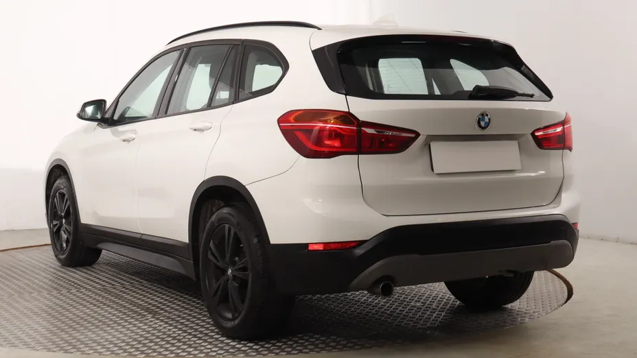 BMW X1 -