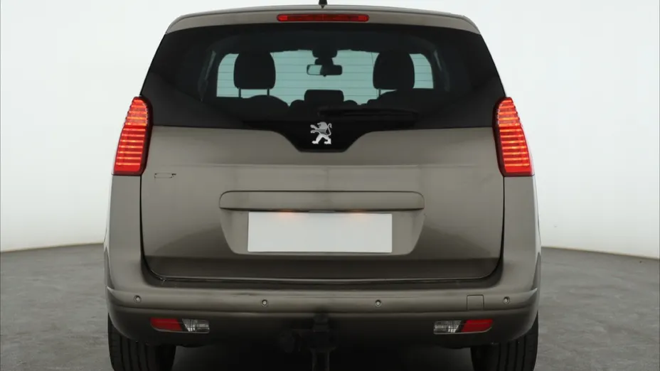 Peugeot 5008 -