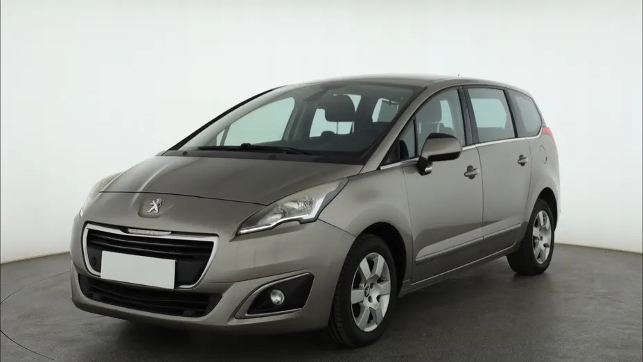 Peugeot 5008 -