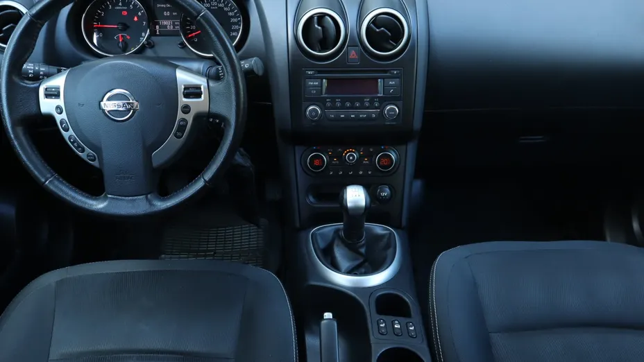 Nissan Qashqai -