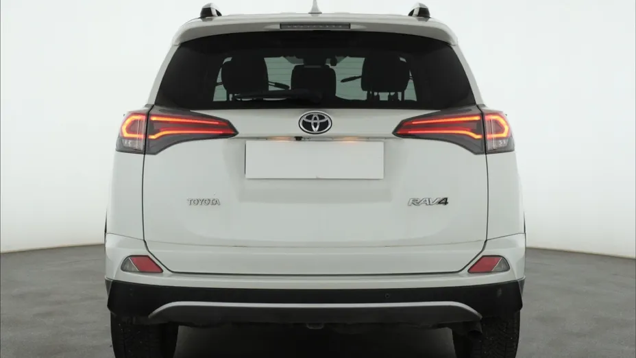Toyota RAV4 -