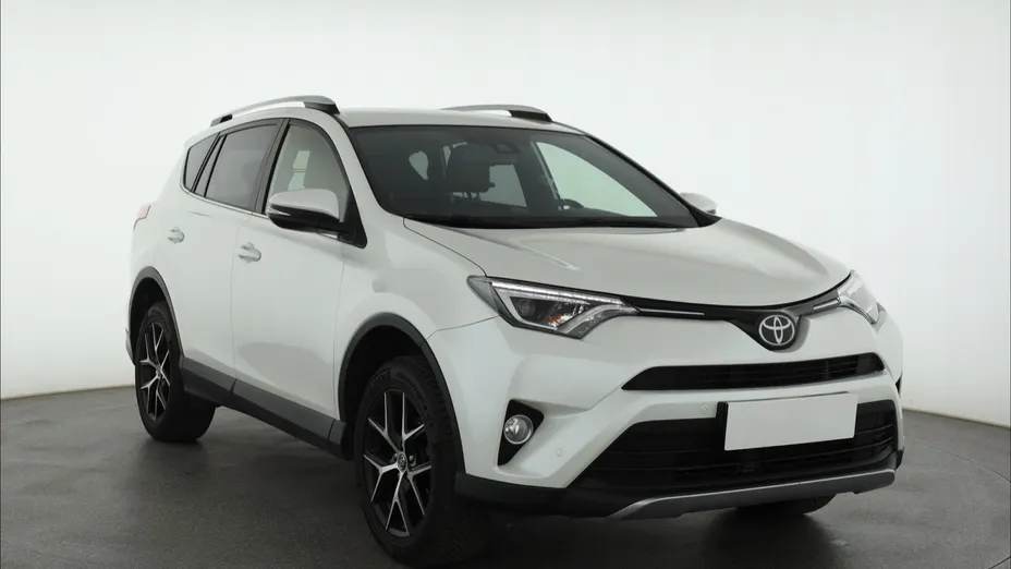Toyota RAV4 -