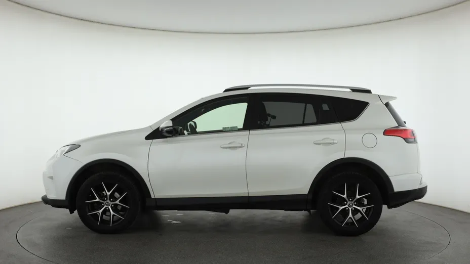 Toyota RAV4 -