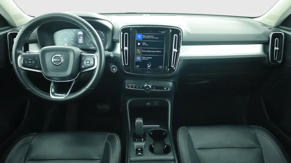 Volvo XC40 -