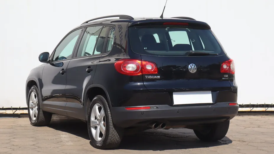 VW Tiguan -