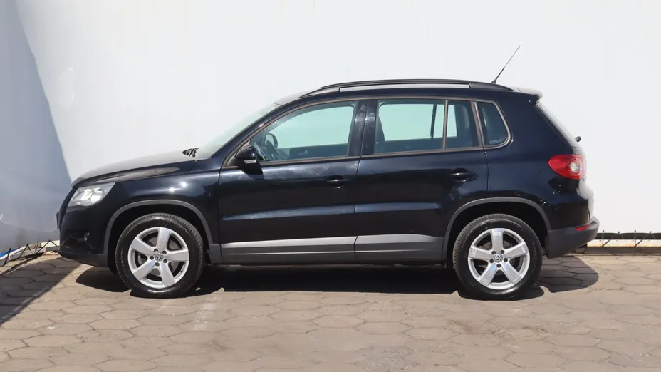VW Tiguan -