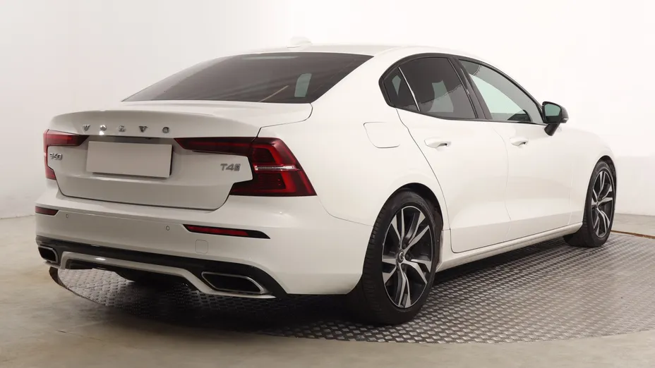 Volvo S60 -