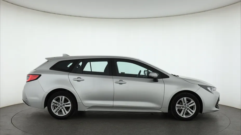 Toyota Corolla -