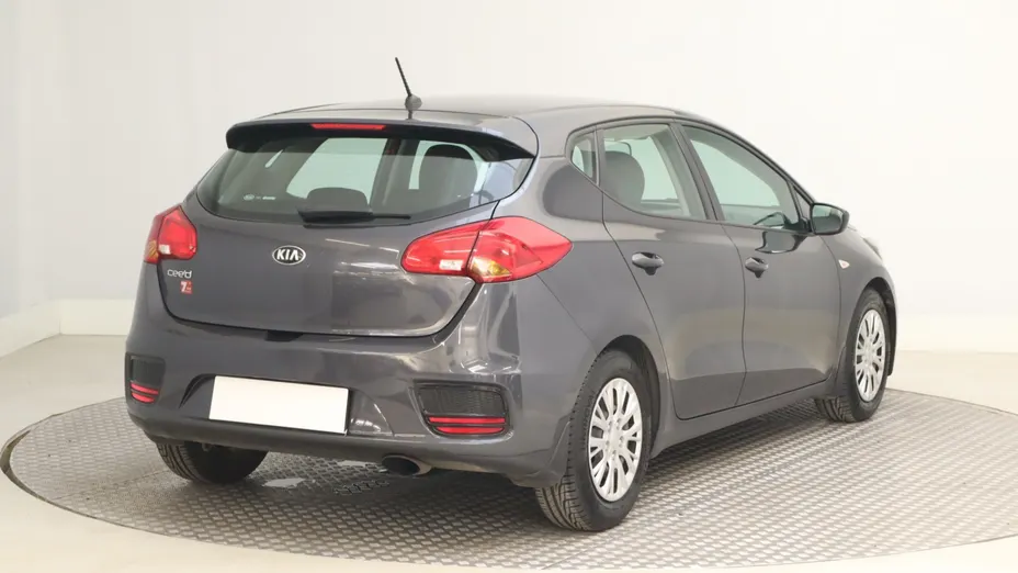 Kia Cee'd -