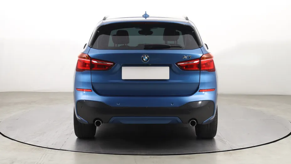 BMW X1 -