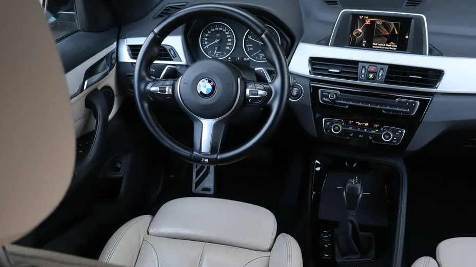 BMW X1 -