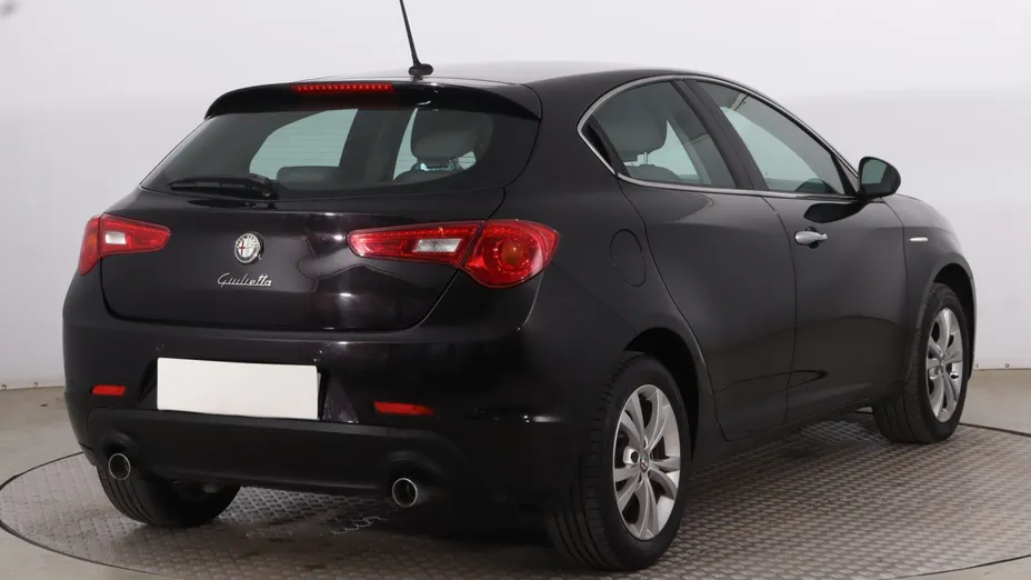 Alfa Romeo Giulietta -