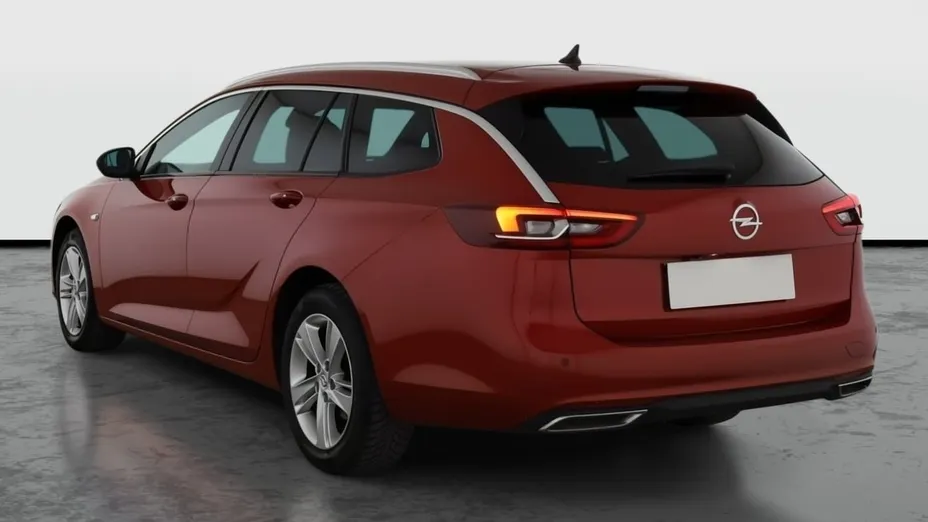 Opel Insignia -