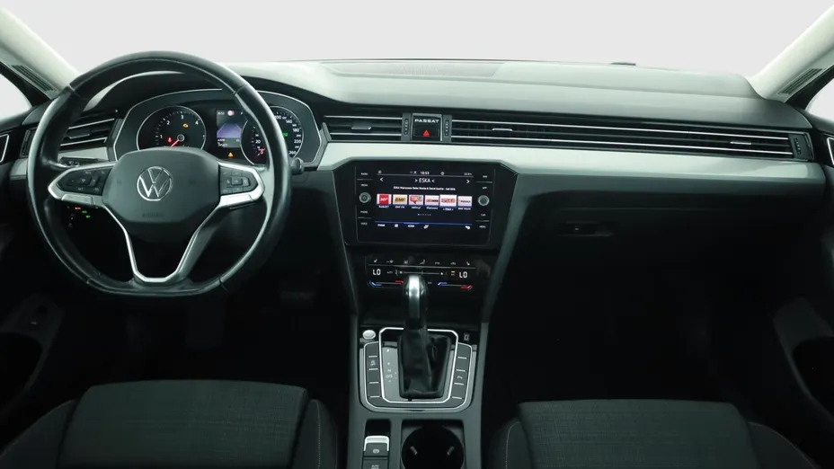 VW Passat -