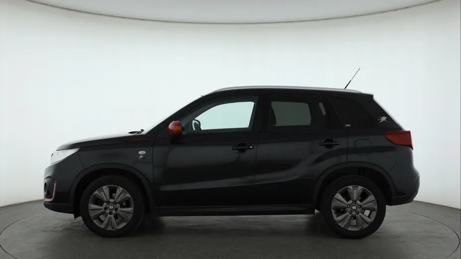 Suzuki Vitara -
