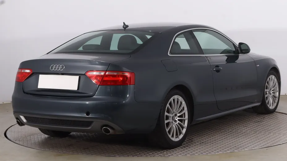 Audi A5 -