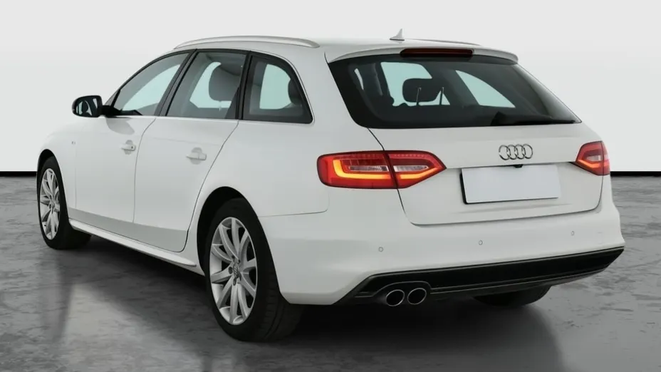 Audi A4 -