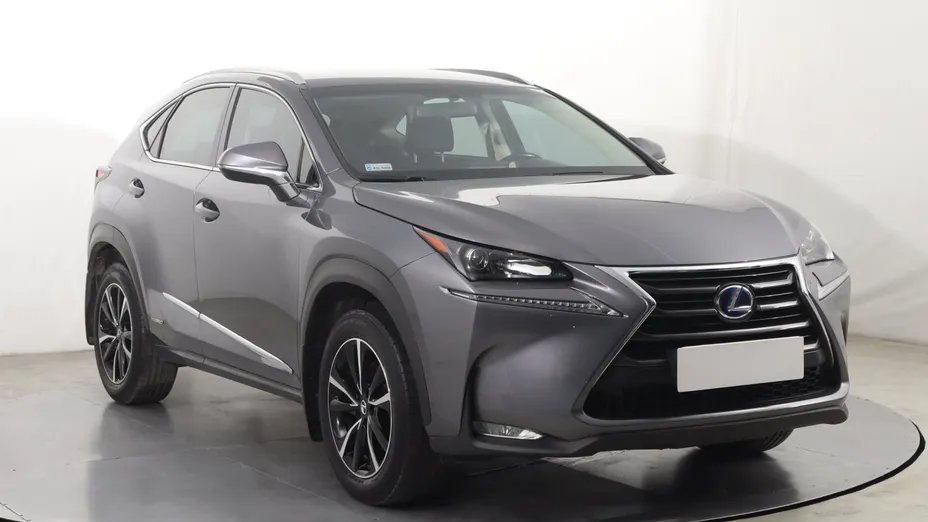 Lexus NX -