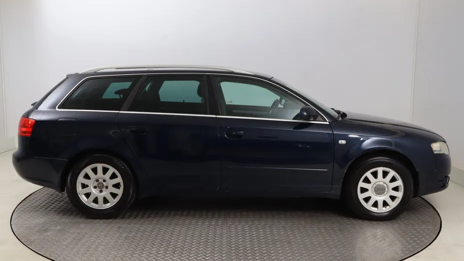 Audi A4 -