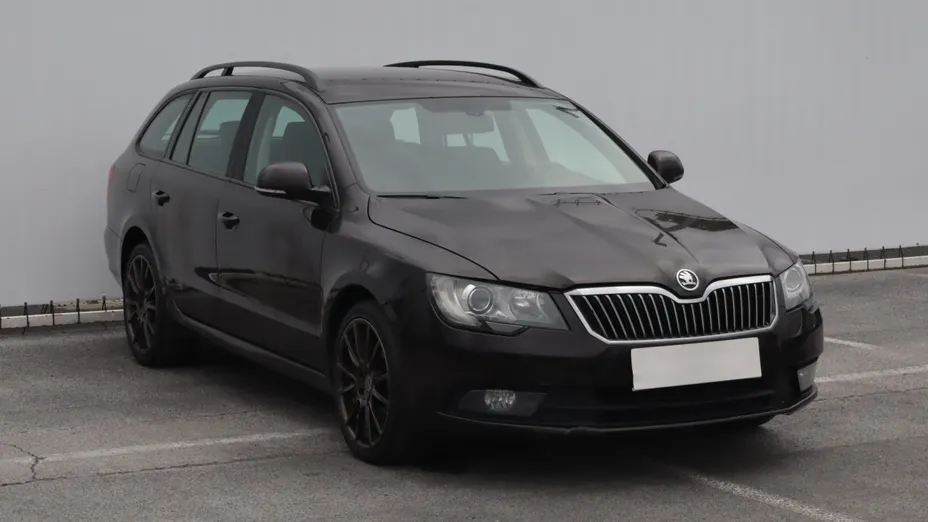 Skoda Superb -