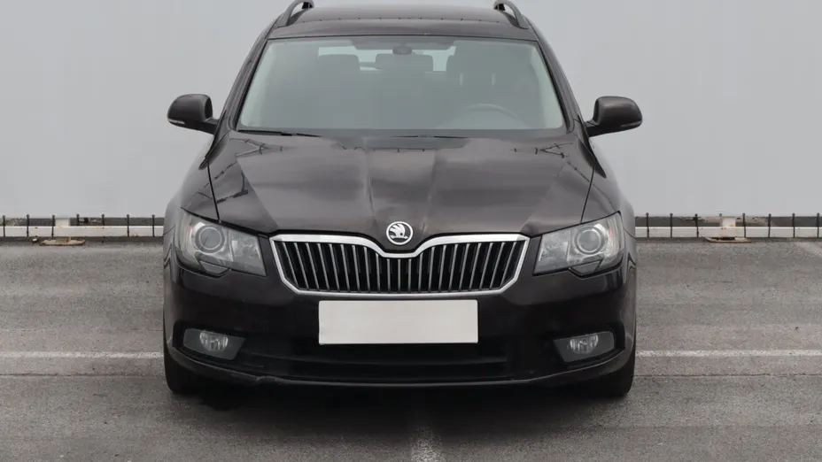 Skoda Superb -