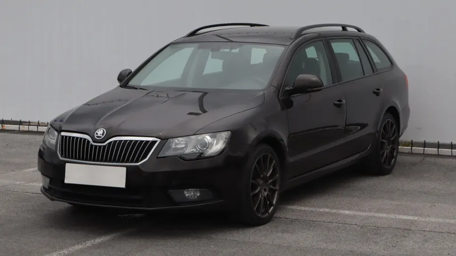 Skoda Superb -