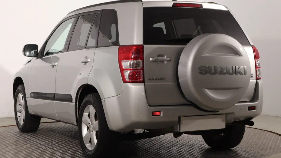Suzuki Grand Vitara -