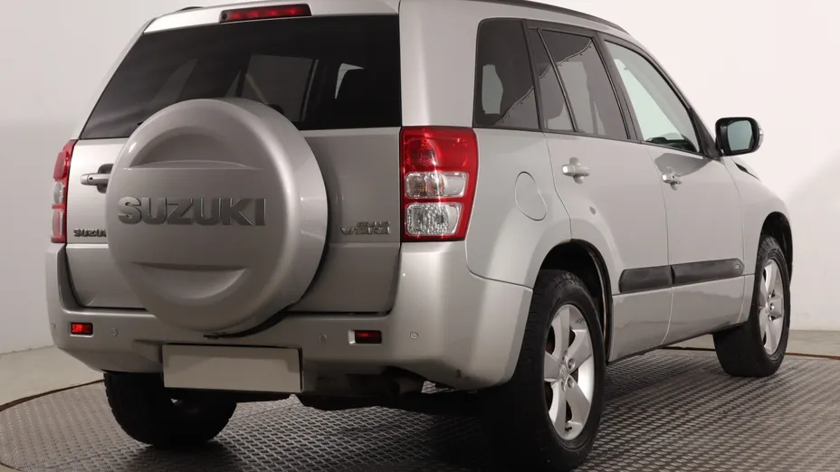 Suzuki Grand Vitara -