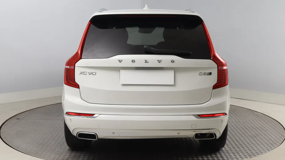 Volvo XC90 -