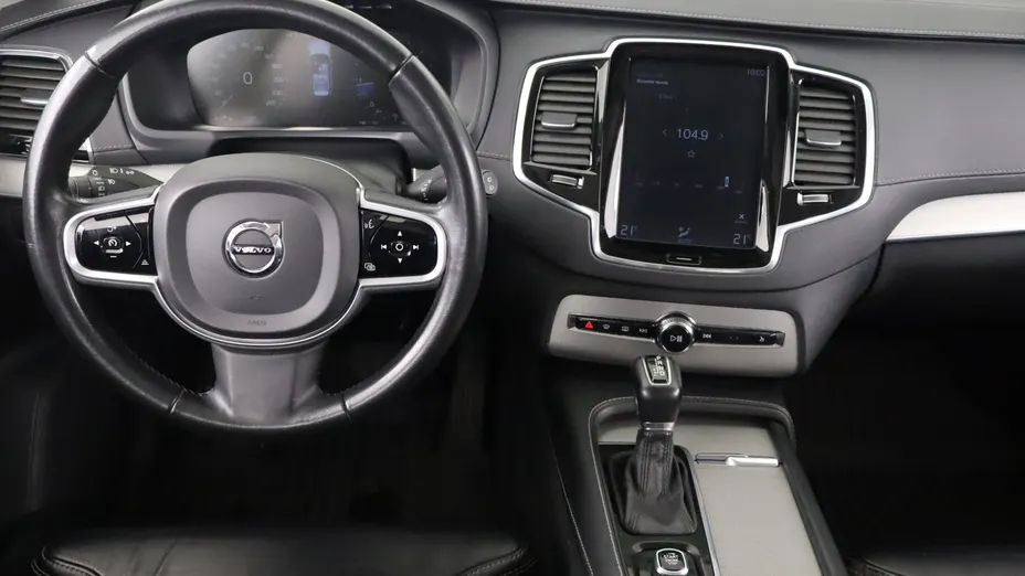 Volvo XC90 -