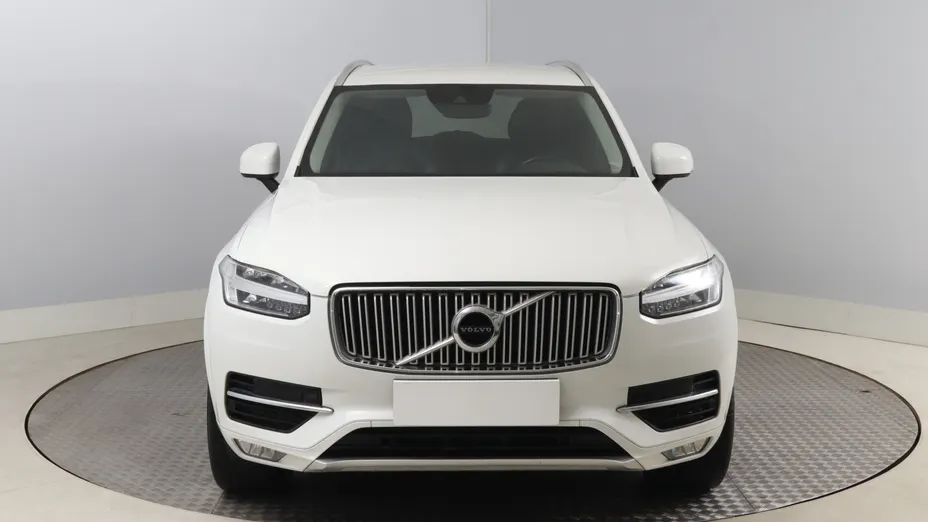 Volvo XC90 -