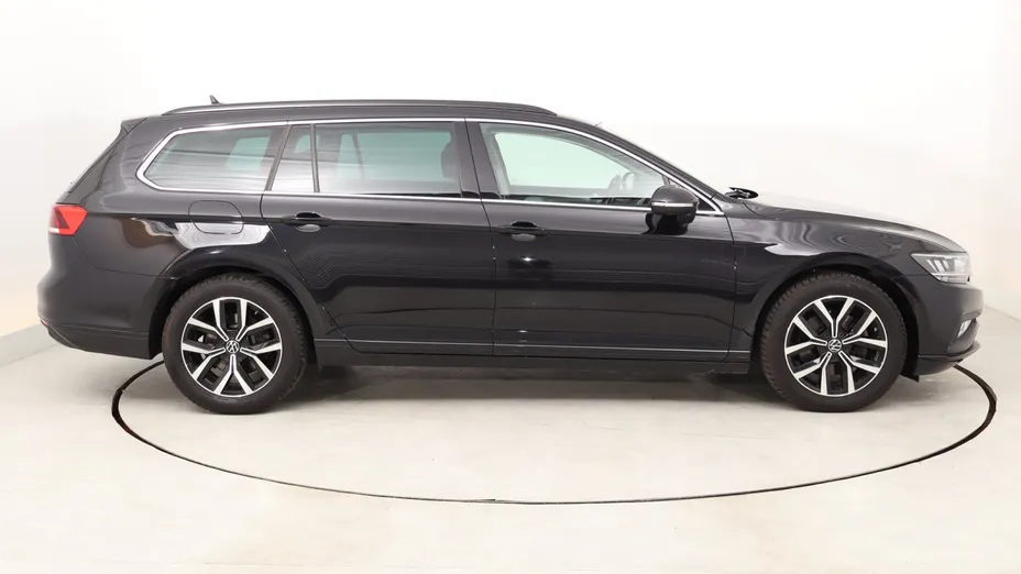 VW Passat -
