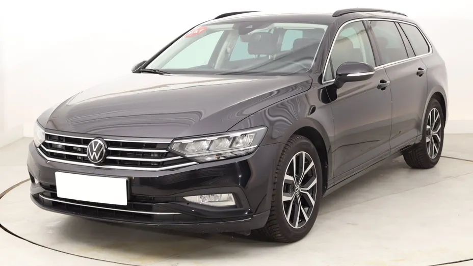 VW Passat -