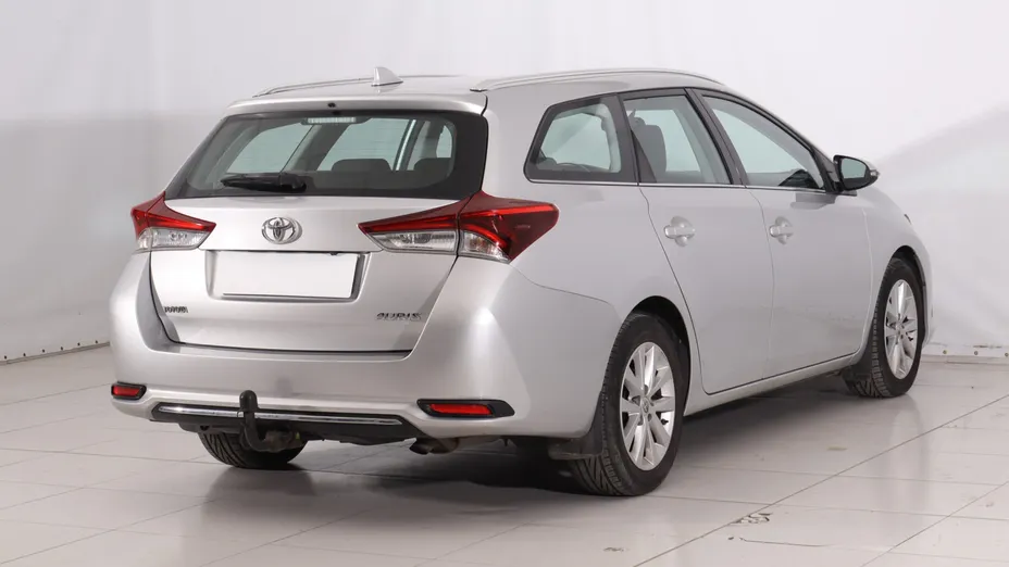 Toyota Auris -