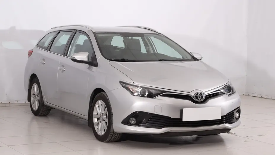 Toyota Auris -